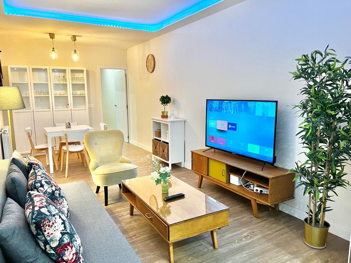 Apartamentos Moncloa Madrid Esterno foto
